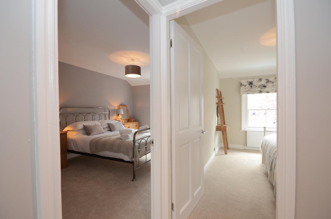 Fossgate Luxury Duplex City Centre Apartment With Free Parking ยอร์ค ภายนอก รูปภาพ