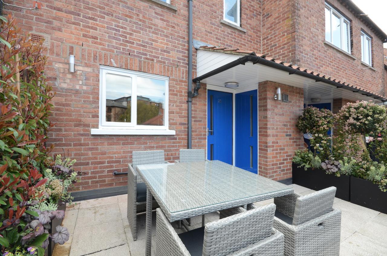 Fossgate Luxury Duplex City Centre Apartment With Free Parking ยอร์ค ภายนอก รูปภาพ